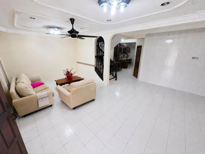 Rumah Teres untuk Dijual di Ipoh (Perak) - David Wong - Living Room - PropertyGuru.com.my