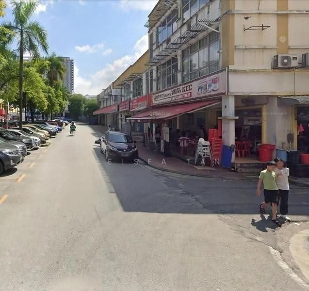 Shop / Office untuk Disewa di Seksyen U1 (Glenmarie) - Chelsea Tan - Exterior - PropertyGuru.com.my