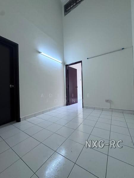 Rumah Teres untuk Disewa di Bandar Botanic (Klang) - Adeline Foong - Interior - PropertyGuru.com.my