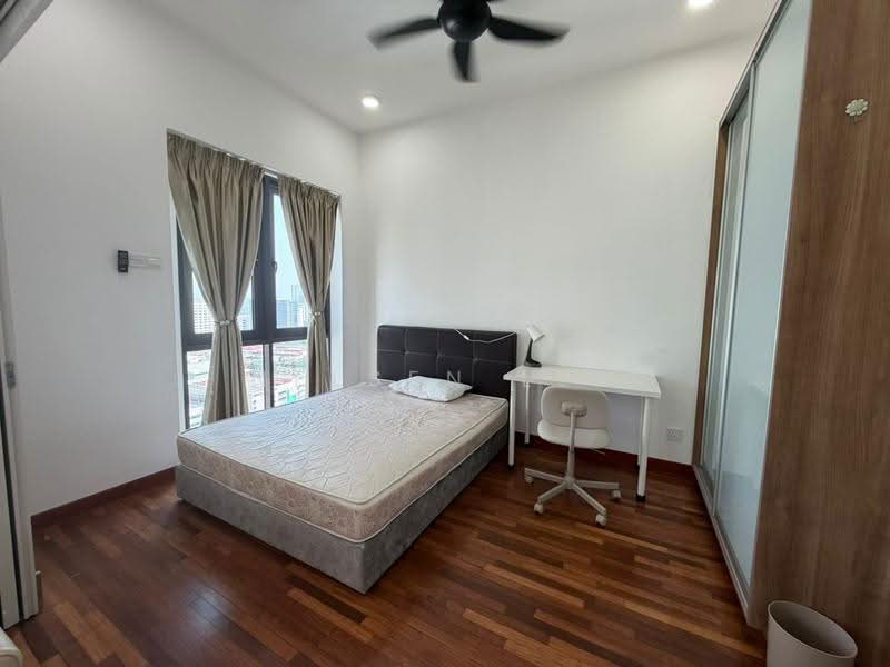 Kediaman Servis untuk Dijual di Pacific Star (Service Residence) - Nelsen Lee - Bedroom - PropertyGuru.com.my