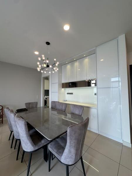Service Residence for Sale at The Park 2 - Ivan Lim - Dining Room - PropertyGuru.com.my