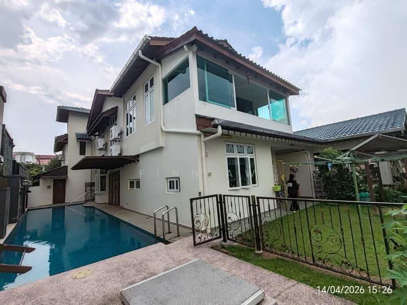 Bungalow House for Sale in Taman Stulang Laut (Johor Bahru) - Finn Aw - Exterior - PropertyGuru.com.my