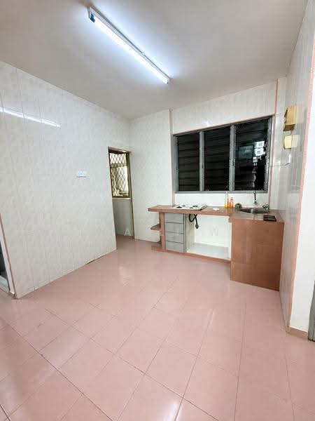 Pangsapuri untuk Disewa di Taman Seri Sari (Sunshine Garden) - Eva Liew - Kitchen - PropertyGuru.com.my