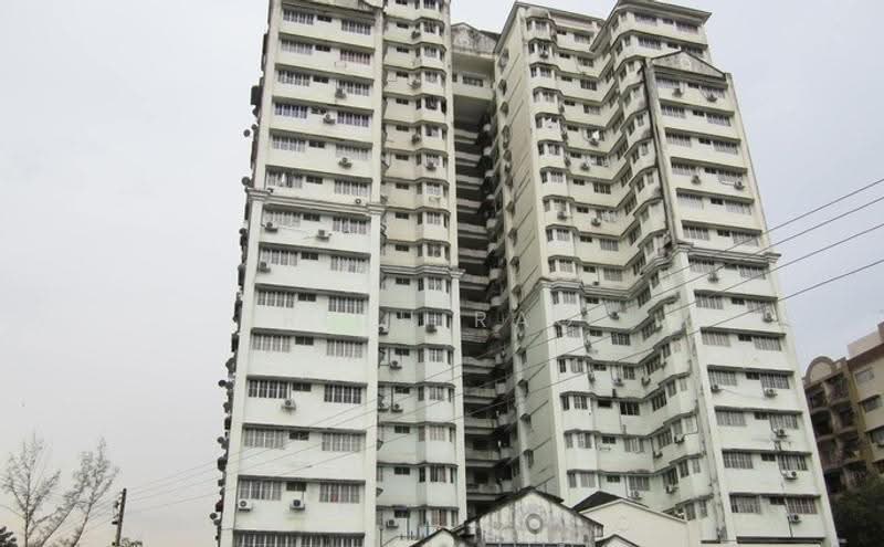 Kondominium untuk Dijual di Meadow Park 3 - Rich Rao - Exterior - PropertyGuru.com.my