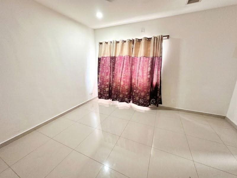 Rumah Teres 2-Tingkat untuk Dijual di Taman Pinggiran Putra (Seri Kembangan) - Vickky Wong CF - Interior - PropertyGuru.com.my