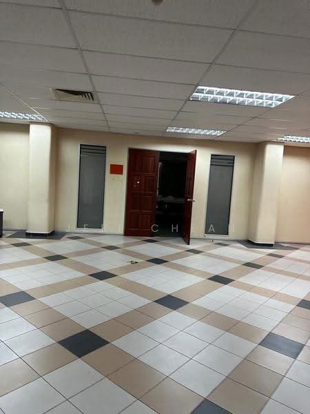 Shop / Office untuk Disewa di Kajang (Selangor) - Jeff Cheah - Entrance - PropertyGuru.com.my