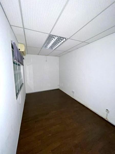 Shop / Office untuk Dijual di Bayan Lepas (Penang) - Ben Hew - Interior - PropertyGuru.com.my