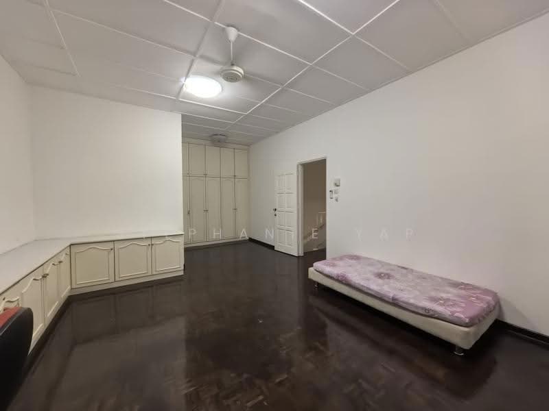 Rumah Berkembar untuk Disewa di Perling (Johor) - Stephanie Yap - Bedroom - PropertyGuru.com.my