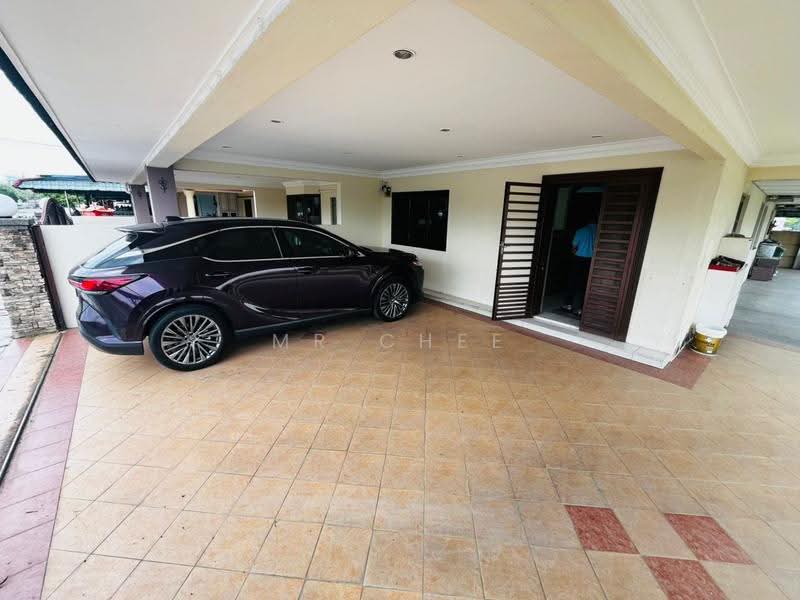 2-storey Terraced House for Sale in Anjung Bercham Utara (Ipoh) - Mr Chee - Exterior - PropertyGuru.com.my