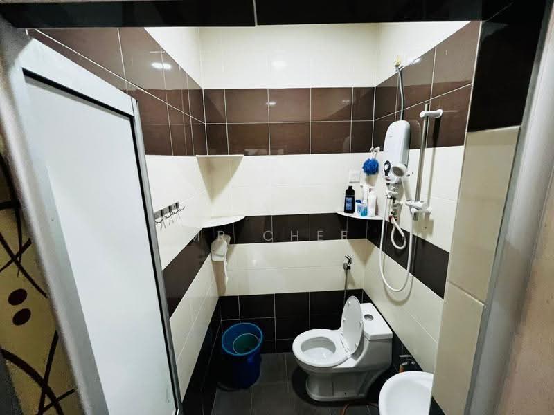 2-storey Terraced House for Sale in Anjung Bercham Utara (Ipoh) - Mr Chee - Bathroom - PropertyGuru.com.my