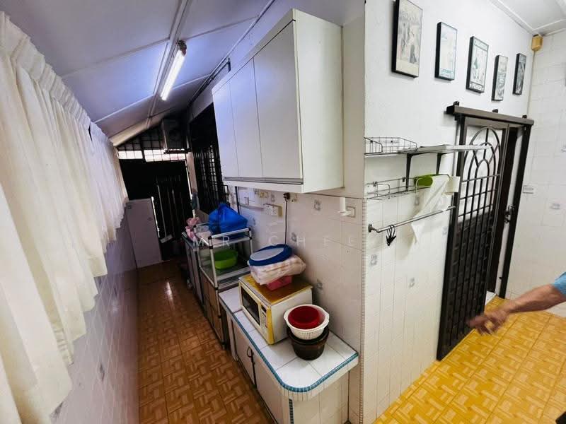 2-storey Terraced House for Sale in Anjung Bercham Utara (Ipoh) - Mr Chee - Kitchen - PropertyGuru.com.my