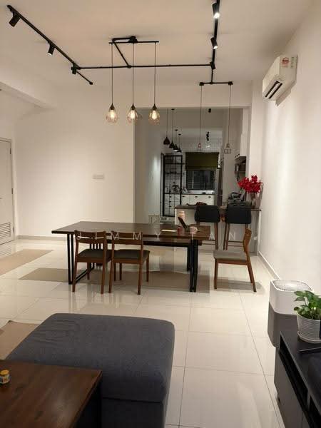 2-storey Terraced House for Sale in Bandar Seri Coalfields (Sungai Buloh) - Jimmy Tan - Dining Room - PropertyGuru.com.my