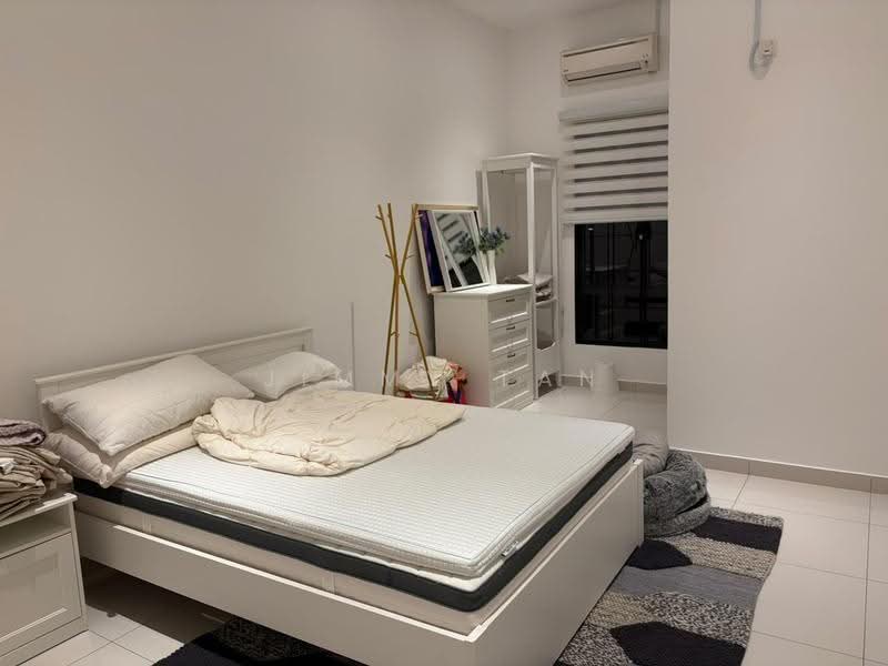2-storey Terraced House for Sale in Bandar Seri Coalfields (Sungai Buloh) - Jimmy Tan - Bedroom - PropertyGuru.com.my