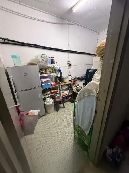 Rumah Teres 1-Tingkat untuk Dijual di Taman Pelangi (Johor Bahru) - Kok Hui - Kitchen - PropertyGuru.com.my