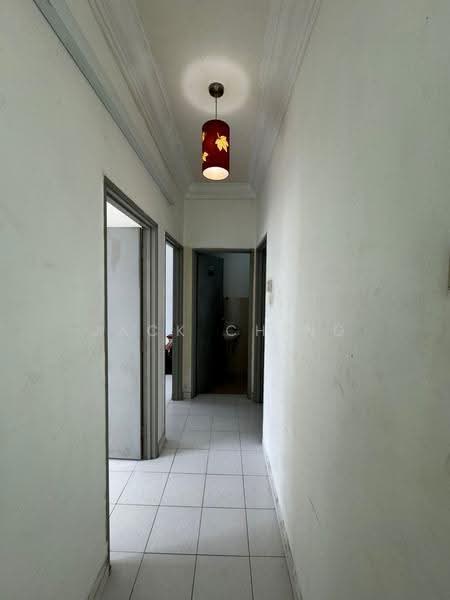Apartment for Sale at Taman Larkin Idaman Plot C - Jack Ching - Corridor - PropertyGuru.com.my