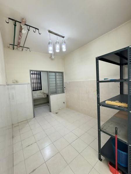 Apartment for Sale at Taman Larkin Idaman Plot C - Jack Ching - Kitchen - PropertyGuru.com.my