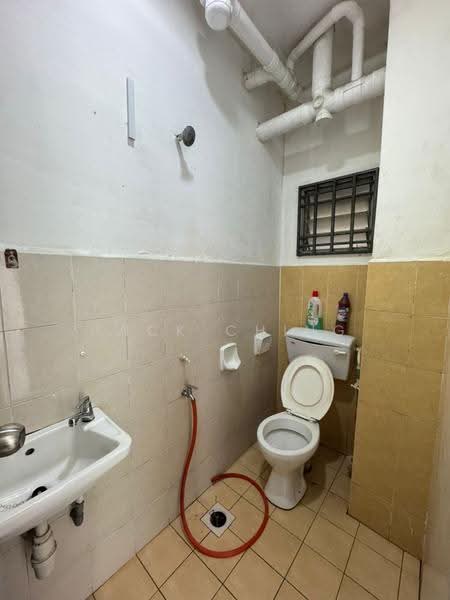 Apartment for Sale at Taman Larkin Idaman Plot C - Jack Ching - Bathroom - PropertyGuru.com.my