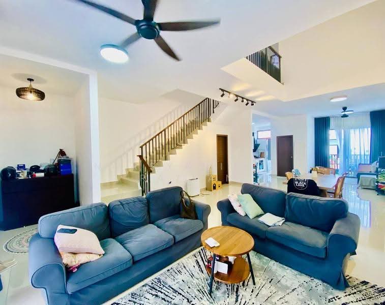 2-storey Terraced House for Rent in Setia Safiro (Cyberjaya) - Norsyahidah Razlan - Living Room - PropertyGuru.com.my