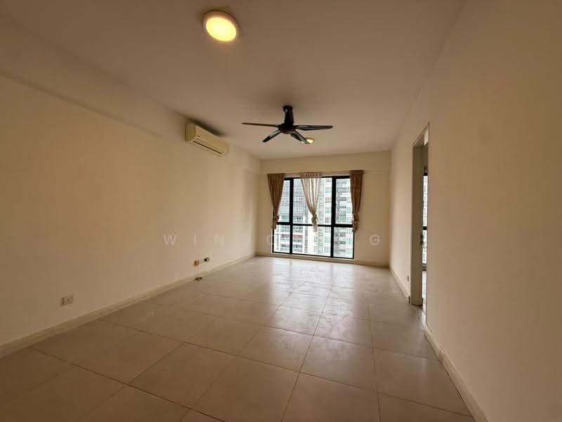 Kediaman Servis untuk Disewa di Nova Saujana - Winson Ng - Living Room - PropertyGuru.com.my