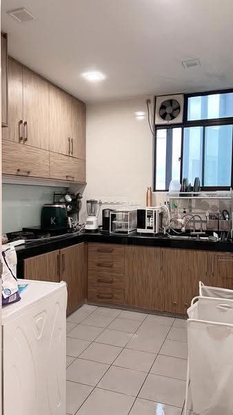 Kondominium untuk Disewa di The Z Residence - Kev Chew - Kitchen - PropertyGuru.com.my