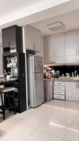 Kondominium untuk Disewa di The Z Residence - Kev Chew - Kitchen - PropertyGuru.com.my