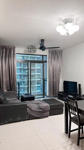 Kondominium untuk Disewa di The Z Residence - Kev Chew - Living Room - PropertyGuru.com.my