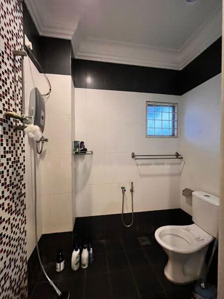Townhouse for Sale in Jinjang (Kuala Lumpur) - Kelven Tan - Bathroom - PropertyGuru.com.my