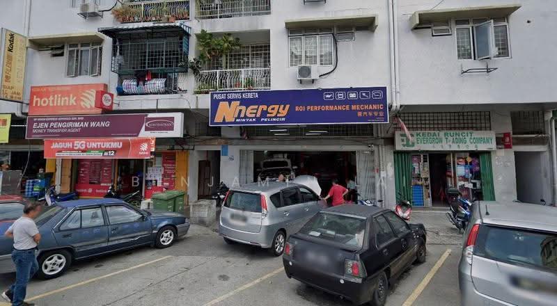 Shop for Rent in Kepong (Kuala Lumpur) - Benjamin Lai - Exterior - PropertyGuru.com.my