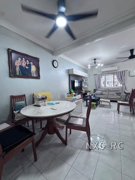 Terraced House for Sale in Bandar Botanic (Klang) - Adeline Foong - Living Room - PropertyGuru.com.my