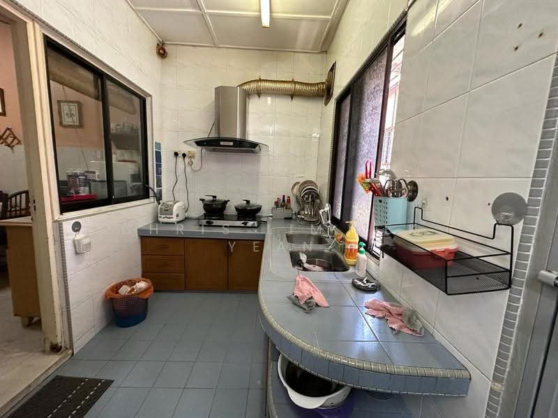 Rumah Teres untuk Dijual di Bandar Sungai Long (Selangor) - Chris Lim Pek Yean - Kitchen - PropertyGuru.com.my