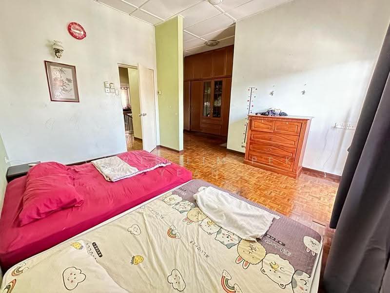 Rumah Teres untuk Dijual di Bandar Sungai Long (Selangor) - Chris Lim Pek Yean - Bedroom - PropertyGuru.com.my