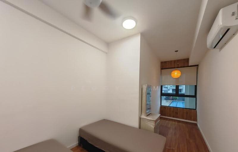 Service Residence for Sale at The Glenz @ Glenmarie - Peggy Lim - Bedroom - PropertyGuru.com.my