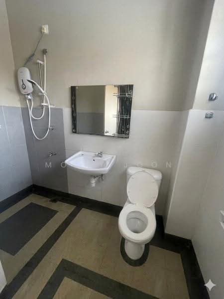 2-storey Terraced House for Sale in Kulai (Johor) - Molly Joon - Bathroom - PropertyGuru.com.my