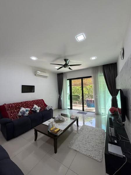 Rumah Bandar untuk Dijual di Shah Alam (Selangor) - Alicia Soo - Living Room - PropertyGuru.com.my