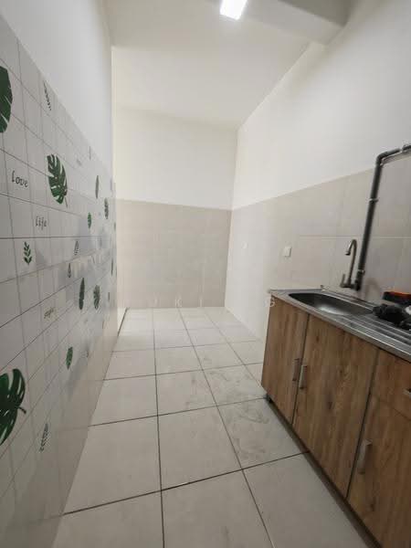 Kondominium untuk Dijual di Sky Awani Residensi 1 - Yuki Ng - Kitchen - PropertyGuru.com.my