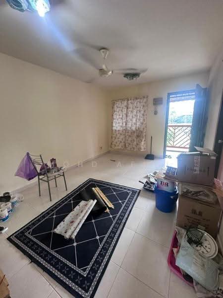 Rumah Flat untuk Dijual di Bandar Baru Sentul - Mohd Afifi - Living Room - PropertyGuru.com.my