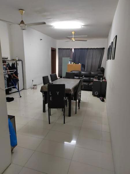 Kediaman Servis untuk Dijual di Titiwangsa Sentral - Kelly Yong Lee Ming - Living Room - PropertyGuru.com.my