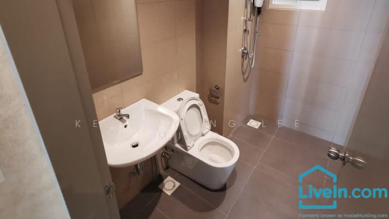 Kediaman Servis untuk Dijual di Titiwangsa Sentral - Kelly Yong Lee Ming - Bathroom - PropertyGuru.com.my