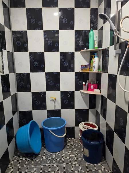 1-storey Terraced House for Sale in Taman Makmur (Kulai) - Yit Sin - Bathroom - PropertyGuru.com.my