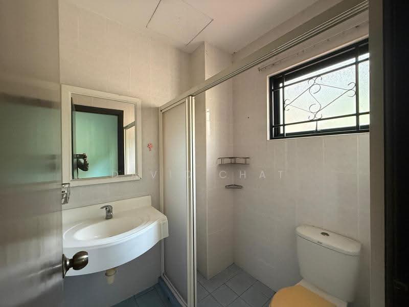 Rumah Berkembar untuk Dijual di Taman Bukit Segar (Cheras) - David Chat - Bathroom - PropertyGuru.com.my