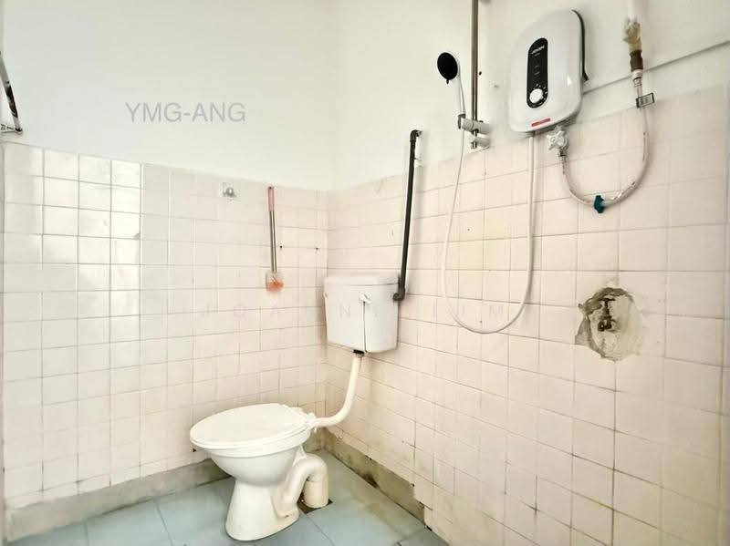 Rumah Teres 1-Tingkat untuk Dijual di Klang (Selangor) - Joanne Lim - Bathroom - PropertyGuru.com.my