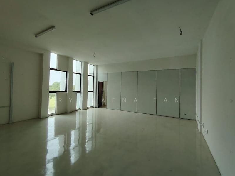 Warehouse for Rent in Eco Business Park 2 Senai (Senai) - Tryphaena Tan - Interior - PropertyGuru.com.my