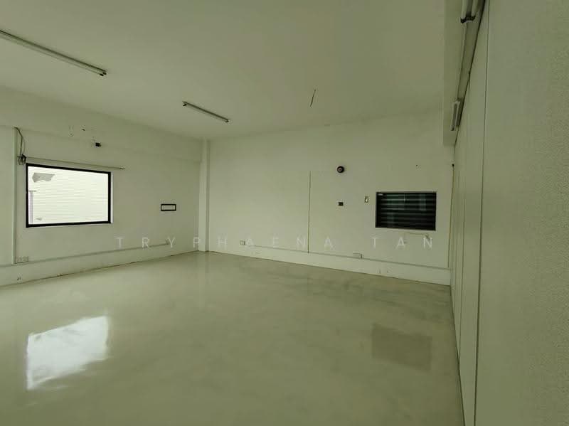 Warehouse for Rent in Eco Business Park 2 Senai (Senai) - Tryphaena Tan - Interior - PropertyGuru.com.my