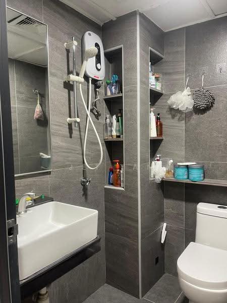 Pangsapuri untuk Dijual di Vista Saujana - Jet Tan - Bathroom - PropertyGuru.com.my
