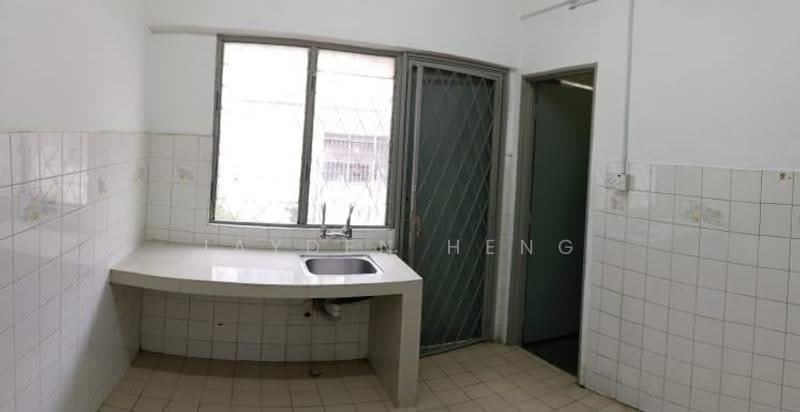 2-storey Terraced House for Sale in Pjs 7 (Sunway) - Jayden Heng - Kitchen - PropertyGuru.com.my