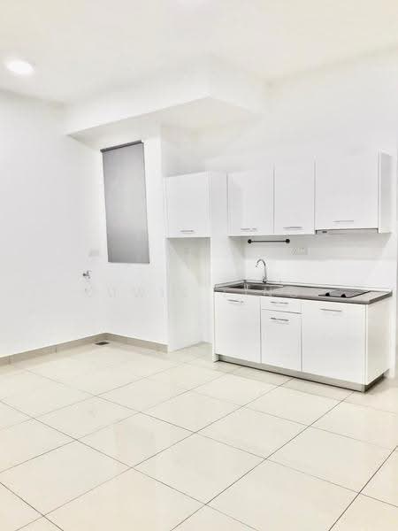 Service Residence for Rent at Cybersquare - Luwis Ling - Kitchen - PropertyGuru.com.my