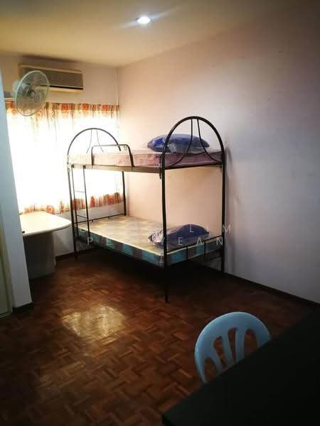 Rumah Teres untuk Dijual di Bandar Sungai Long (Selangor) - Chris Lim Pek Yean - Bedroom - PropertyGuru.com.my