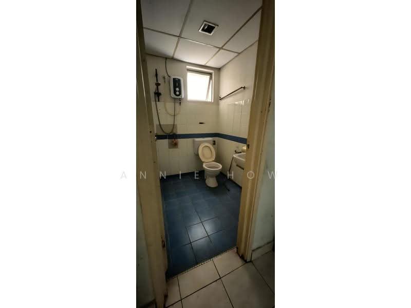 Kondominium untuk Dijual di Prima Setapak Condominium - Annie How - Bathroom - PropertyGuru.com.my