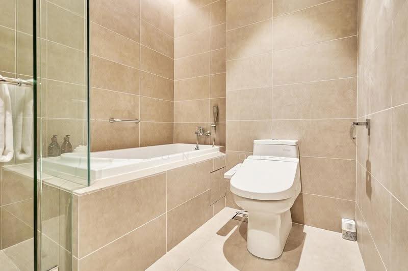 Service Residence for Rent at Mitsui Serviced Suites - Dixon Wong - Bathroom - PropertyGuru.com.my