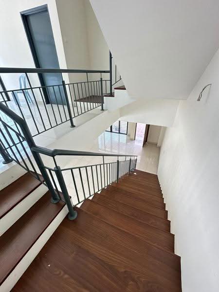 Rumah Teres 2.5-Tingkat untuk Disewa di Taman Buana Perdana (Petaling Jaya) - Benz Low - Interior - PropertyGuru.com.my